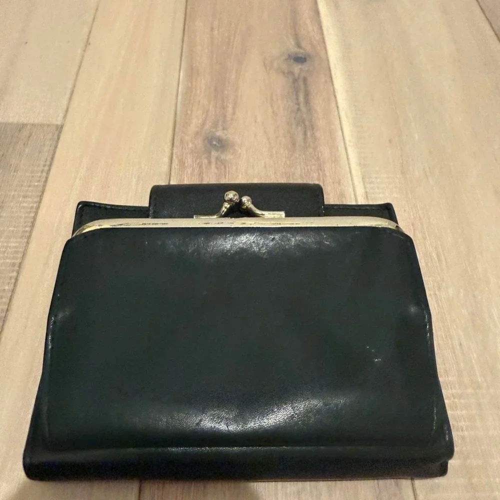Buxton black leather wallet with coin pocket